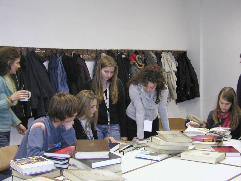 E daj ga pogledaj! Kaka je zgodan taj frajer na slici...