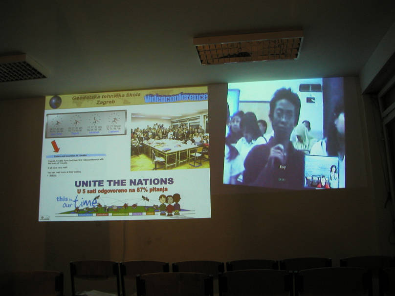 Hm.. tako to izgleda in live...