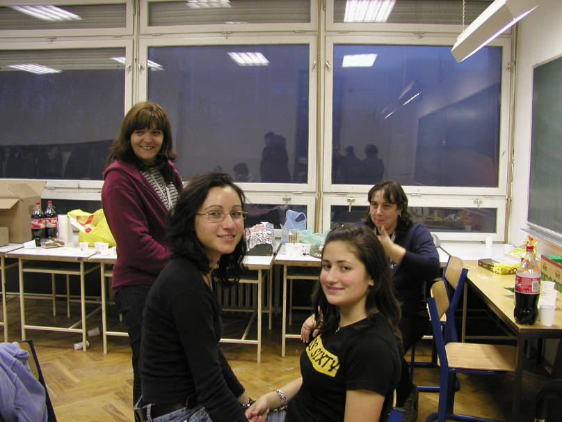 Samo bi se slikavale....